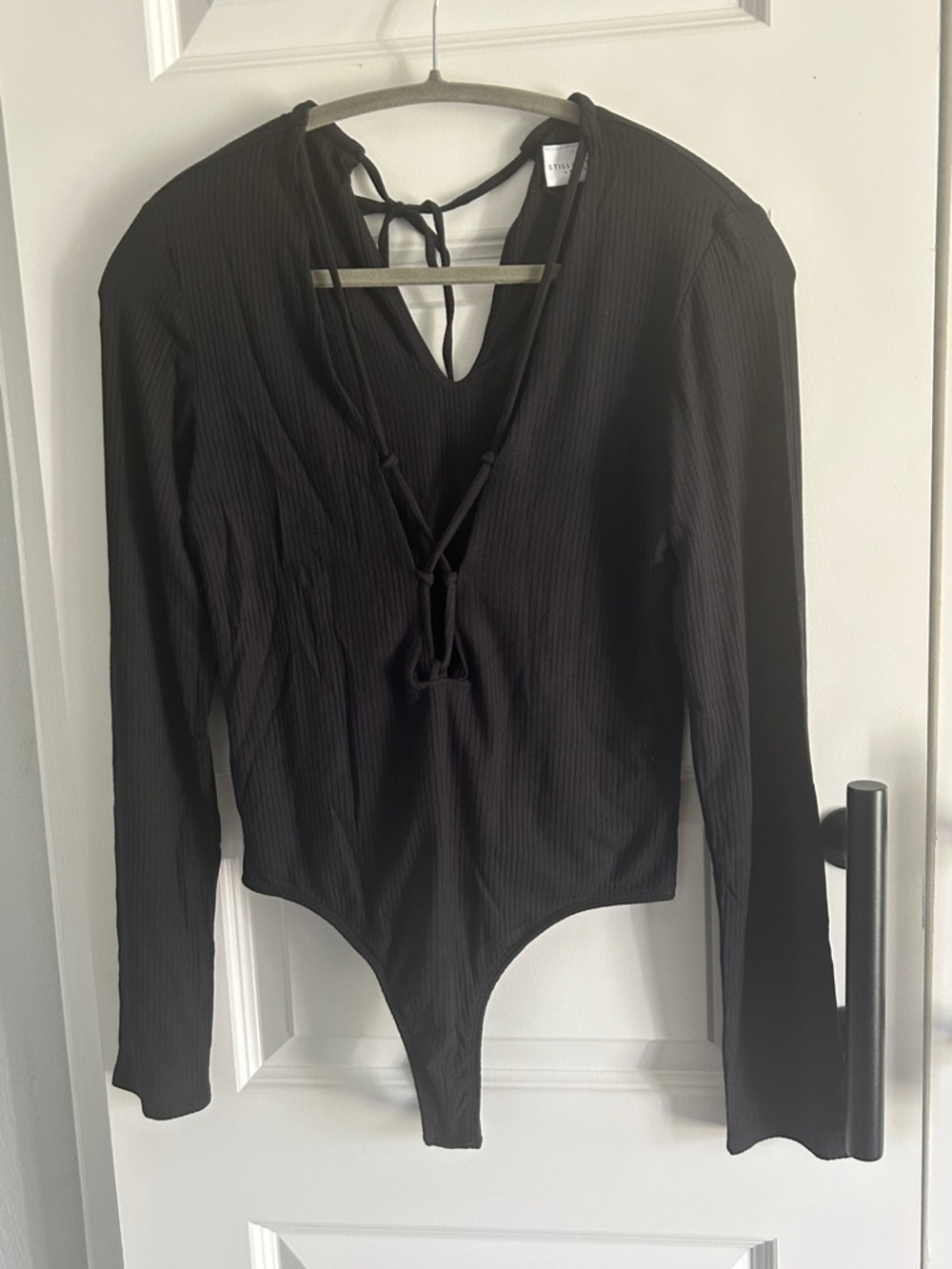 Stillwater Women’s Long-Sleeve Black Ribbed Tie-Front Bodysuit large